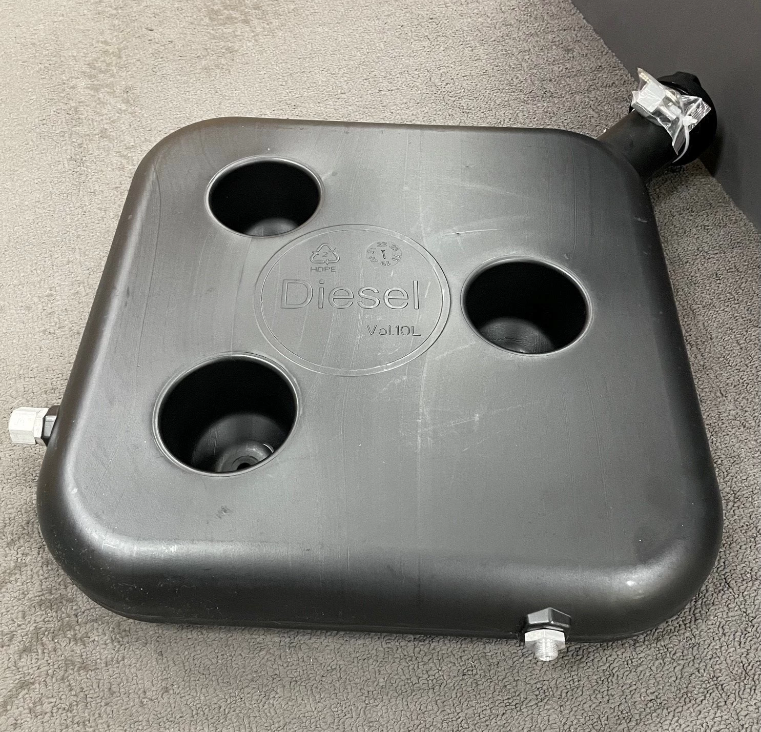 Diesel Lockable Fuel Tank 10 Litres - Finch Australia - Image 4