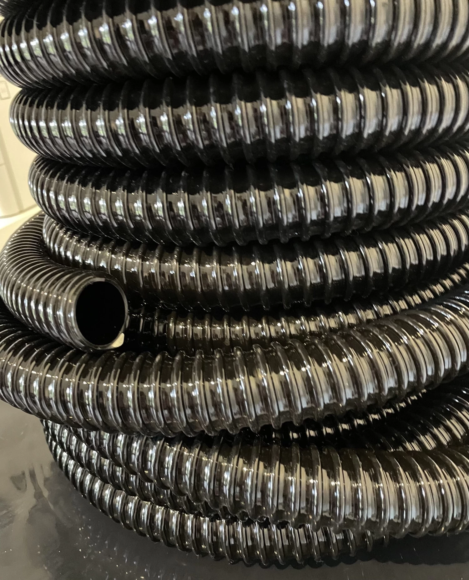 Sullage Hose 27mm Smooth Bore Sold Per Metre