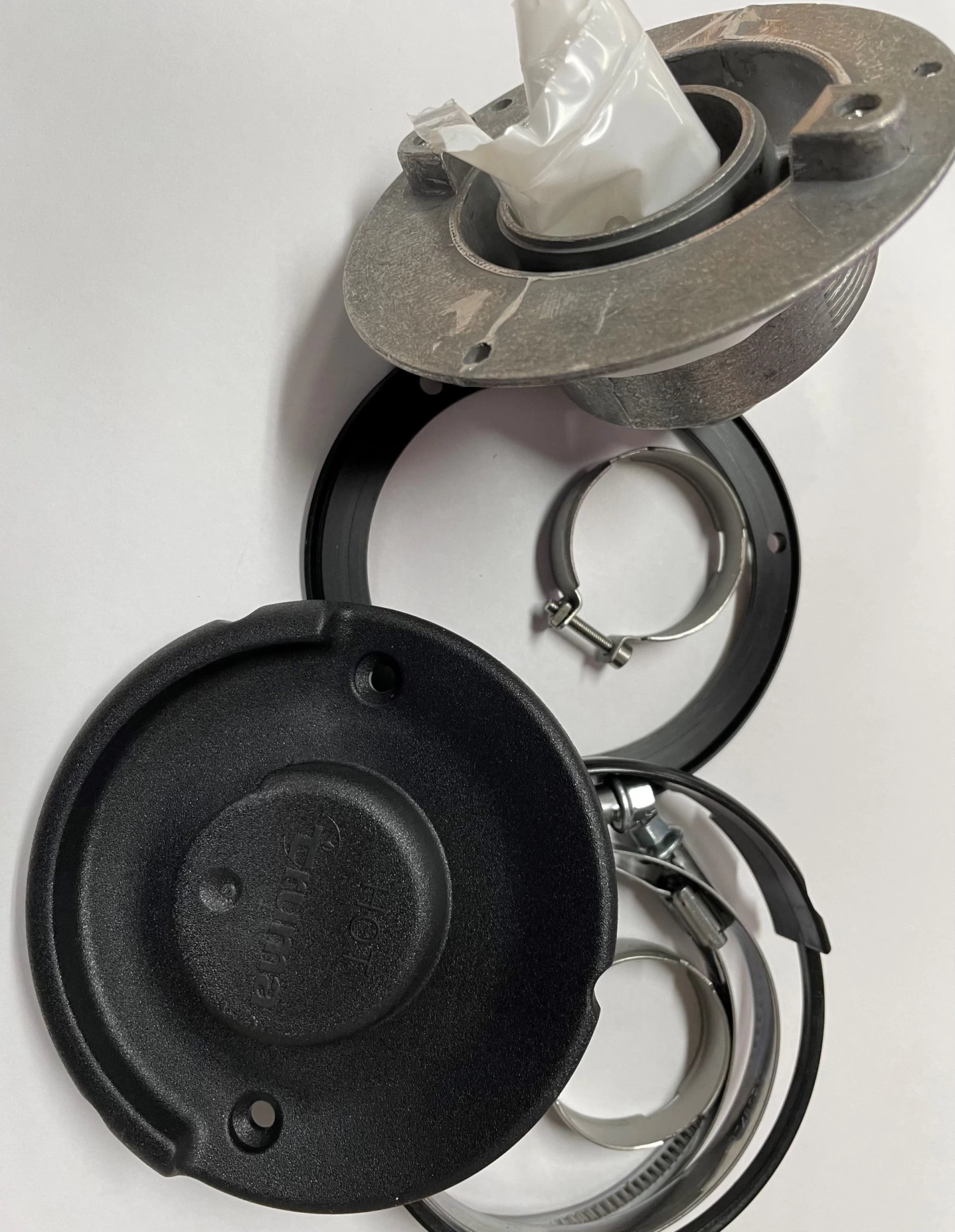 Truma Vario Exhaust Wall Cowl Housing Kit Black - Image 2