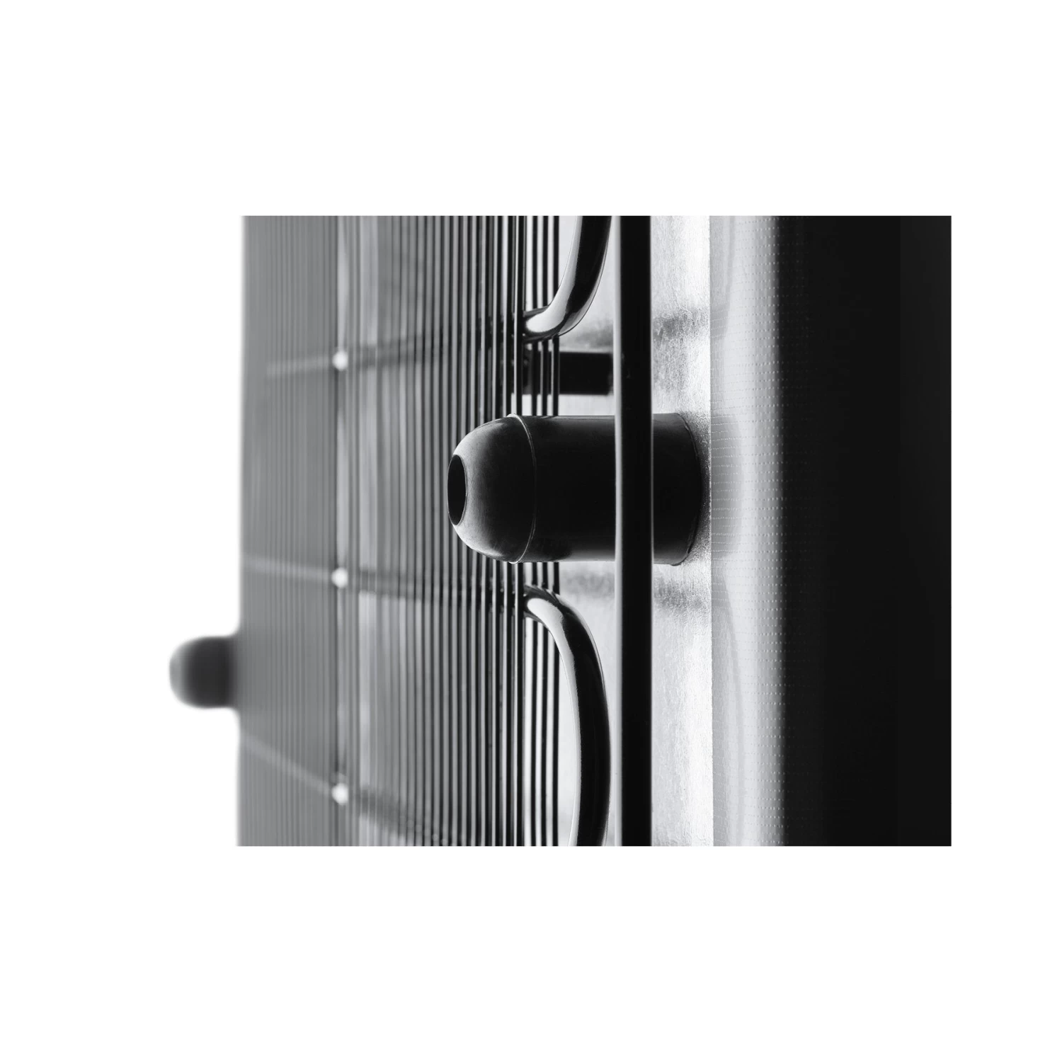 Thetford Compressor Refrigerator 12V DC 150L - T2152C - Image 2