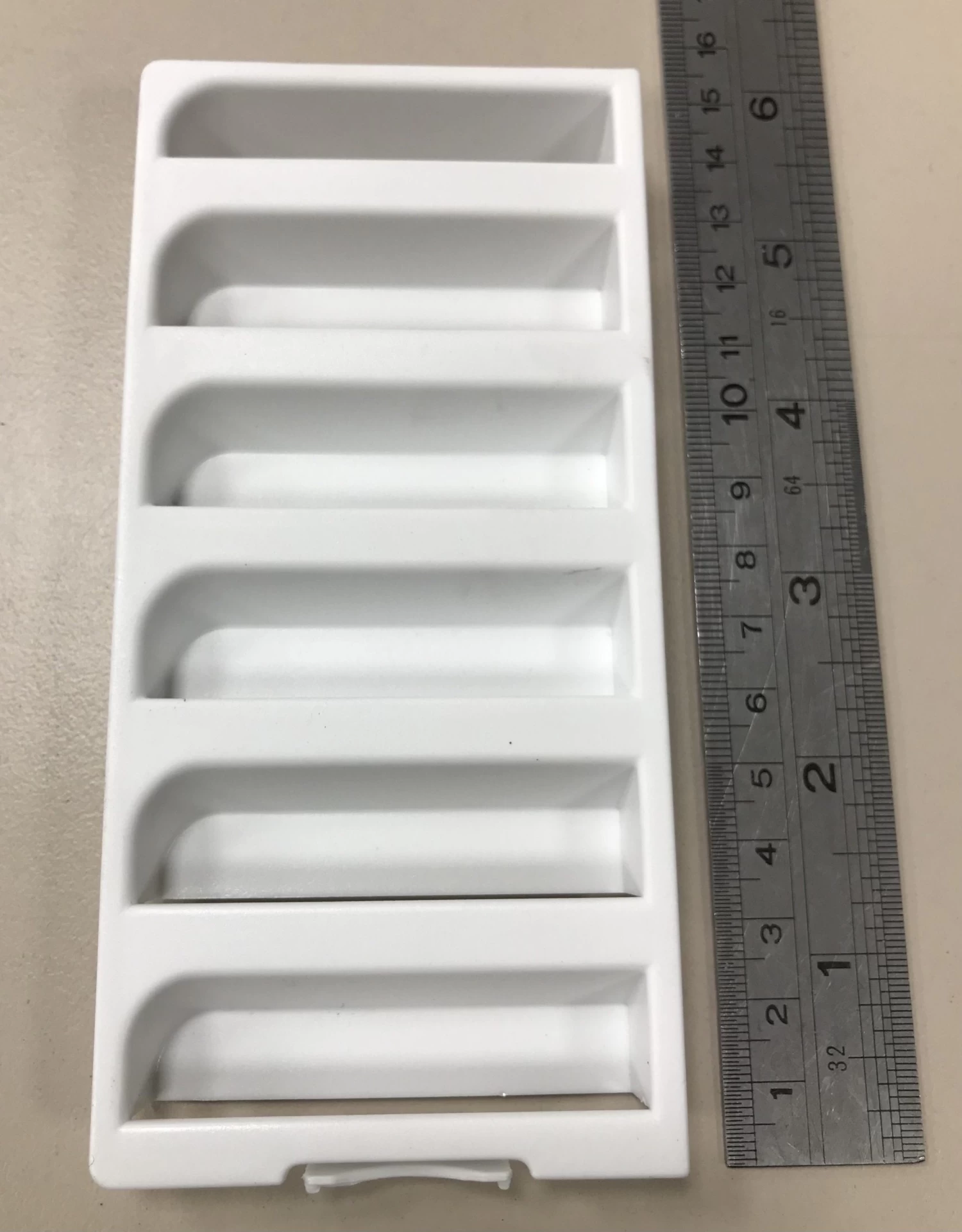 Thetford Exhaust Vent Insert Suit Top Outside Vent - White