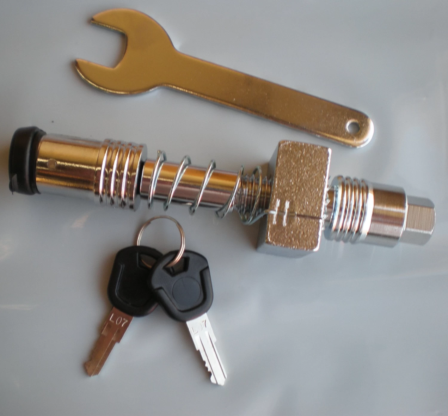 Anti Rattle Hitch Pin