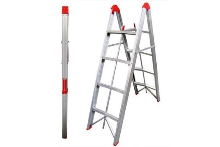 TRA 4 Step Collapsible Ladder